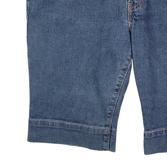 Levi's 515 Vintage Y2K Red Tab Mid Length Dark Wash Denim Jean Shorts Women's 6 - Picture 3 of 15